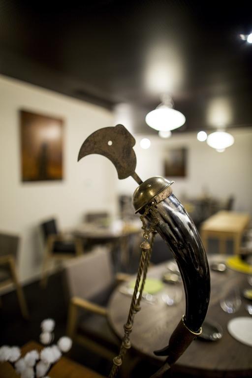 Aux Terrasses Ξενοδοχείο Tournus Εξωτερικό φωτογραφία